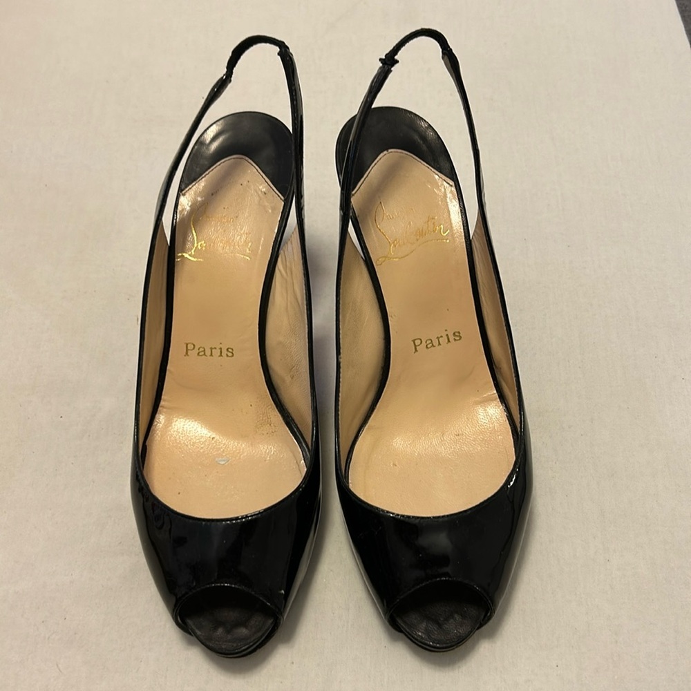 Christian Louboutin peep toe pump